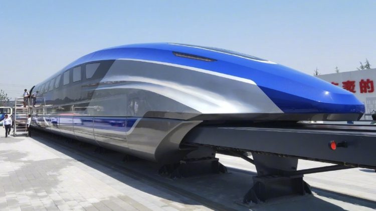 (VIDEO) China lansează un prototip de tren care atinge viteze de 620 de kilometri pe oră. Cum arată la interior