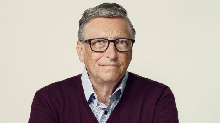 Bill Gates anunță că „sfârșitul pandemiei e aproape”. De ce compară purtatul măștii cu purtatul pantalonilor