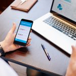 Telefonul, noua bancă a moldovenilor! 47,5 miliarde de lei au trecut prin aplicațiile mobile în doar trei luni