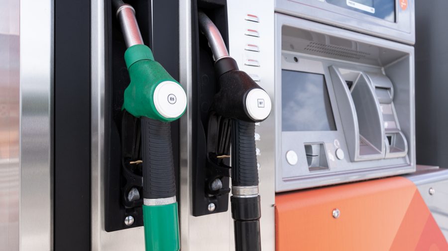 Prețul benzinei în Federația Rusă a ajuns la un nivel RECORD. Motivul
