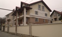 Casa de 2,6 MILIOANE EURO, scoasă la vânzare în Chișinău. Are peste 500 metri pătrați (VIDEO)