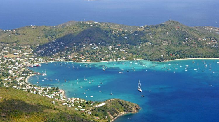 O insulă din Caraibe devine prima comunitate în care totul se va cumpăra cu Bitcoin