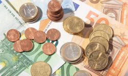 Curs valutar pentru 21 aprilie 2021: Euro continuă să se scumpească