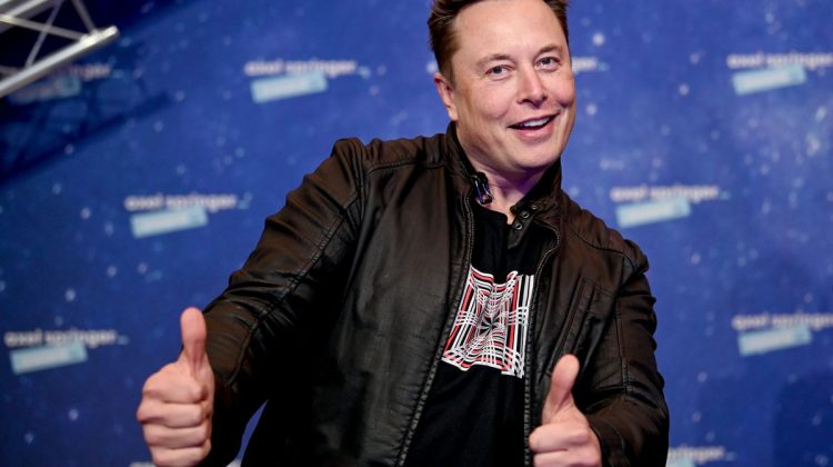 Elon Musk a devenit cel mai bine plătit CEO din Statele Unite. Cine se află pe locul doi și trei