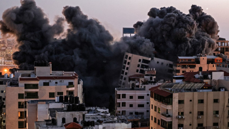 Ploaie de rachete asupra Tel Avivului, după ce un fief Hamas din Gaza a fost făcut una cu pământul. VIDEO înfricoșător