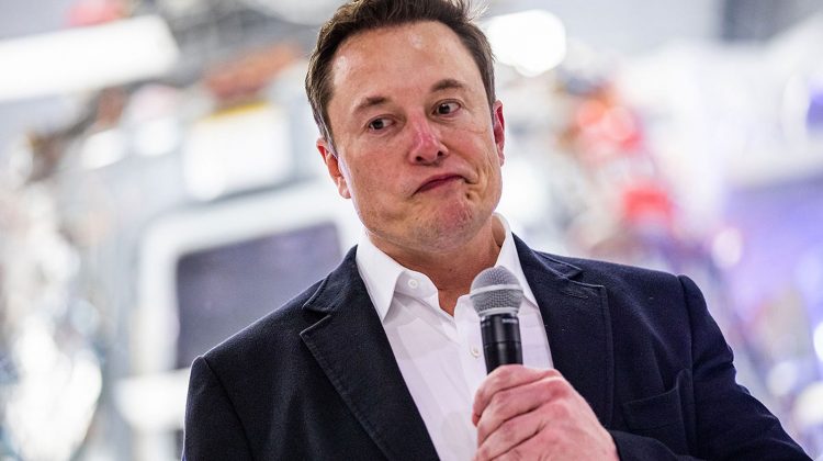 Elon Musk a sărăcit cu câteva zeci de miliarde dolari după declaraţiile glumeţe legate de criptomonede