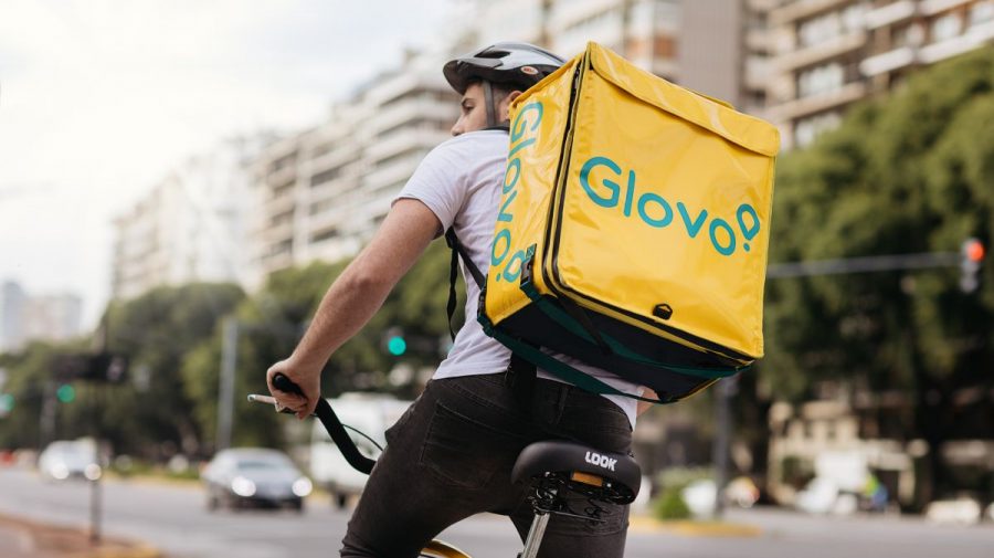 Glovo își cumpără concurența. Platformele vor continua să funcționeze independent