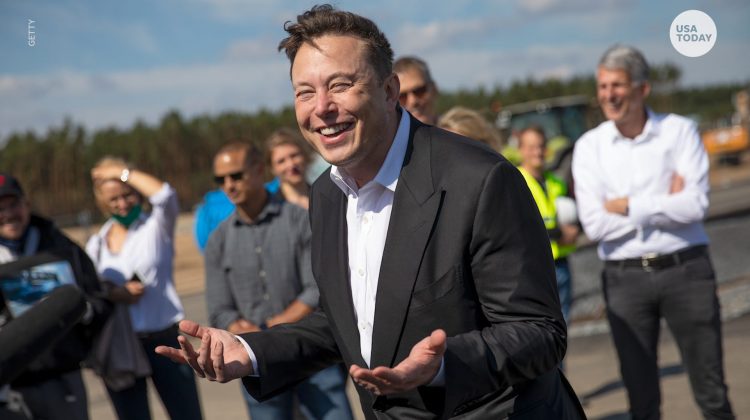 Postările lui Elon Musk de pe Twitter creează probleme pentru Tesla. Este acuzat de încălcarea unui ordin judecătoresc