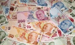Lira turcească atinge un nou minim istoric. Inflaţia, de trei ori peste ținta băncii centrale