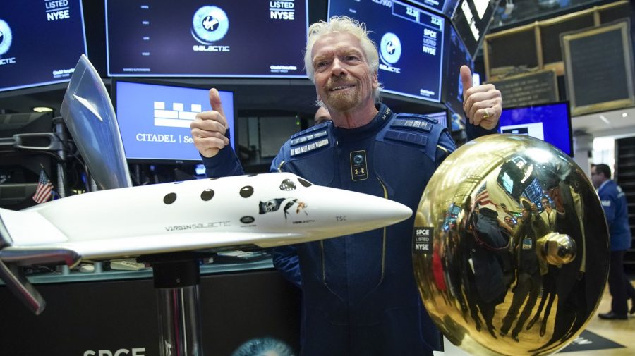Virgin Galactic ar putea vinde acțiuni de 500 de milioane de dolari după zborul în spațiu. Ce vrea să facă cu banii