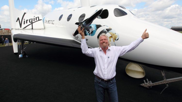 Cursa miliardarilor: Richard Branson anunță că va zbura în spaţiu pe 11 iulie, înaintea lui Jeff Bezos