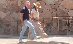 Jeff Bezos și Lauren Sánchez surprinși în vacanță în Sun Valley, la tabăra de vară a miliardarilor