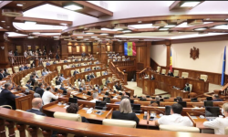 Ședința de constituire a Parlamentului a luat sfârșit fără a fi aleasă conducerea noului Legislativ