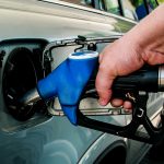 Benzina și motorina, mai scumpe vineri. Noile prețuri stabilite de ANRE