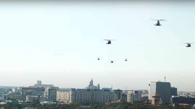 VIDEO: Un elicopter militar american a aterizat forțat pe un bulevard aglomerat din București – mașini avariate