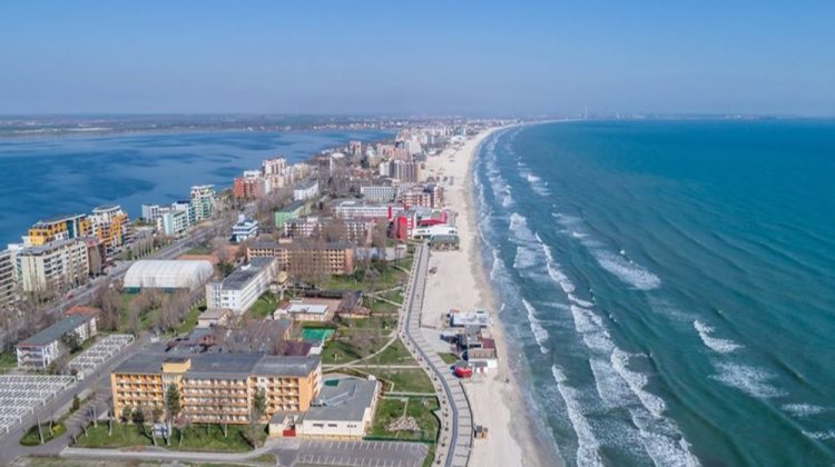 Situația de la stațiunile din România: „Ce se întâmplă acum pe litoral nu am mai văzut de 20 de ani”