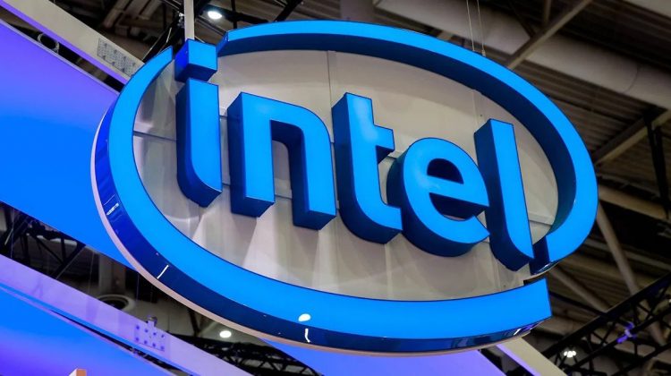 Intel va intra pe piața plăcilor video în 2022. Compania va intra, astfel, în concurență directă cu AMD ȘI NVIDIA