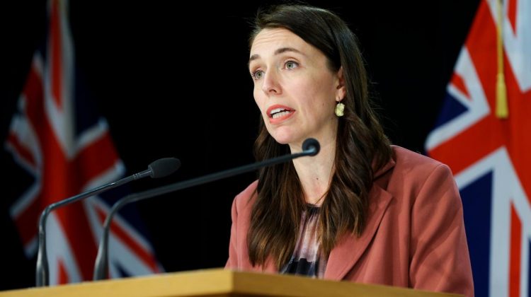 Noua Zeelandă intră din nou în carantină, din cauza unui singur caz de COVID. Școlile și întreprinderile – închise