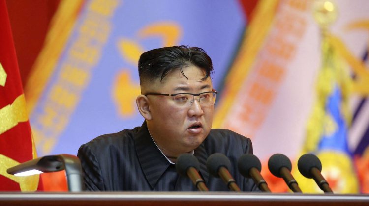 Coreea de Nord impune munca silnică pentru încălcarea restricțiilor anti-COVID. Ce măsuri a luat Kim Jong-un