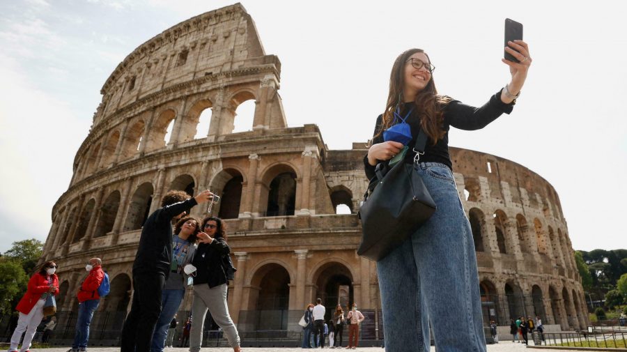 Declin semnificativ al turismului italian, din cauza pandemiei