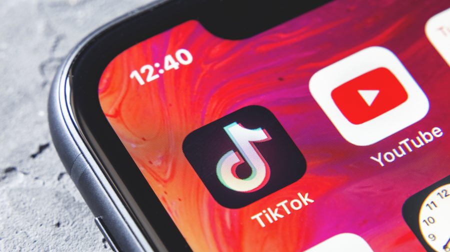 TikTok depășește YouTube pentru timpul mediu de vizionare în SUA și Marea Britanie