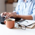 Freelancerii au făcut 46 de milioane de lei într-o singură lună. Fiscul le-a calculat aproape 7 milioane de lei impozit