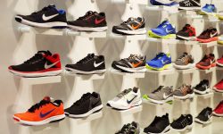 Probleme pentru giganții americani Nike și Costco. Se confruntă cu lipsuri de produse și întârzierea comenzilor