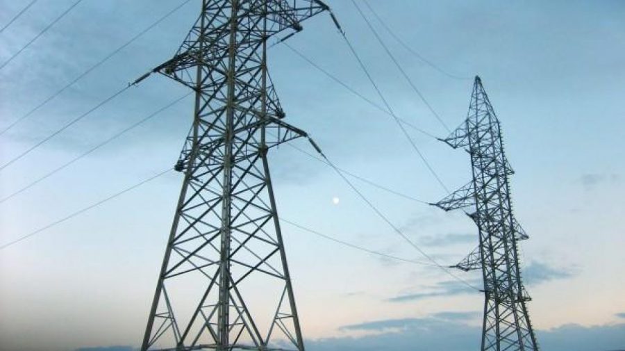 Deficit de curent electric! Chișinăul cumpără din nou din România la un preț de 90 de euro MWh