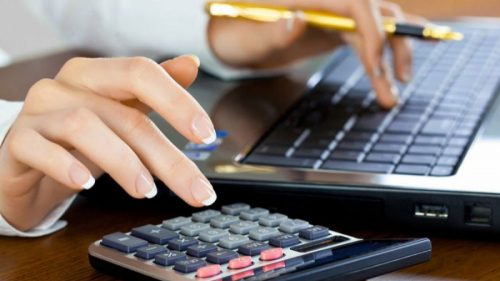 De la 0 lei la 60 de lei. Cât te va costa un colet după noua taxă a Finanțelor