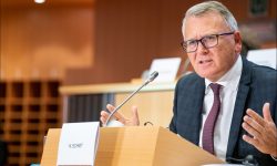 Comisar european: sărăcia s-ar putea accentua în Europa din cauza prețurilor mari la energie
