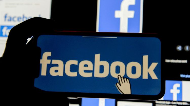 Facebook câștigă aproximativ 220.000 $ pe minut și 3.700 $ pe secundă. Ce pierderi au provocat întreruperile de aseară