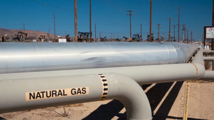 Bulgaria cumpără de la Azerbaidjan gaze naturale la preţuri de patru ori mai mici decât cele de la Gazprom