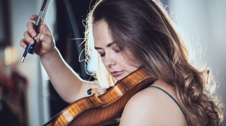 Alexandra Conunova, cunoscuta violonistă vine cu o reacție pe Facebook: se va rezolva cu bine în curând