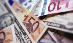 Evoluții semnificative pe piața valutară din Republica Moldova: S-a redus cererea de dolari și euro a businessului