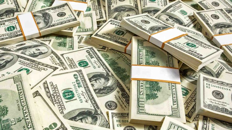Banii străinilor, colacul de salvare pentru bugetul Republicii Moldova