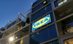 Eticheta produselor IKEA din Viena, i-a indignat pe români: ATENȚIE: poate conține urme de păduri seculare din România