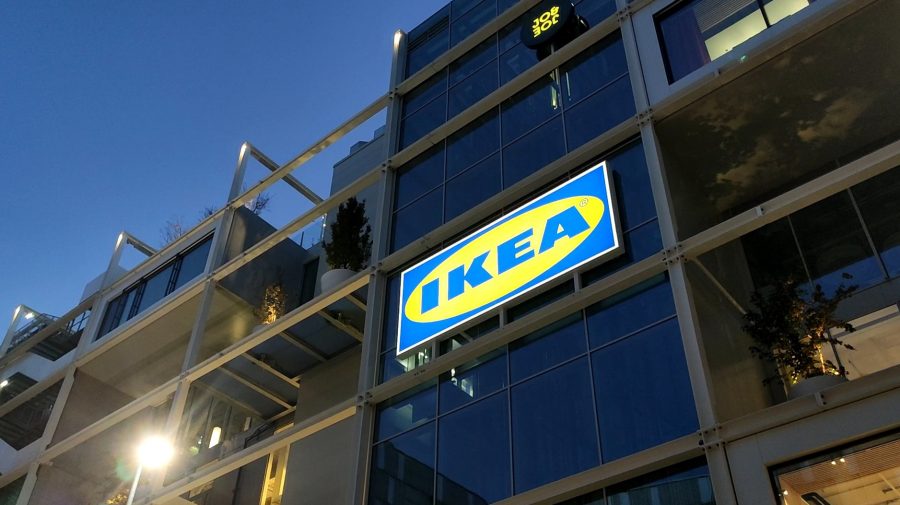 Eticheta produselor IKEA din Viena, i-a indignat pe români: ATENȚIE: poate conține urme de păduri seculare din România