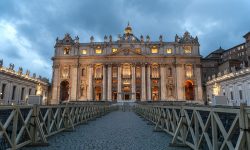 Vaticanul ar putea pierde 116 milioane EUR. Vinde un imobil de LUX din Londra, aflat în centrul unui scandal financiar
