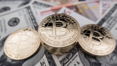 Tranzacție de top în lumea cripto. Cea mai mare platformă de bitcoin, vândută pentru 2,9 miliarde de dolari