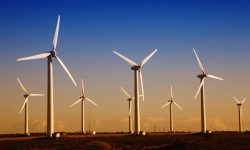 Gigantul energetic din Moldova „cumpără vântul” din România