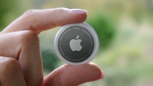 ATENȚIE utilizatori Apple! Dispozitivele AirTags – noua metodă utilizată de hoții de mașini