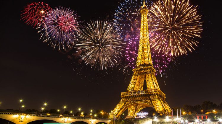 Marile orașe ale lumii renunță la focurile de artificii și evenimentele de Revelion. Omicron amână planurile turiștilor