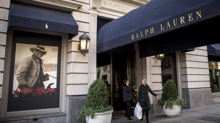CEO Ralph Lauren: Învățăm, experimentăm. Cum îi ajută metaversul să câștige o nouă generație de clienți