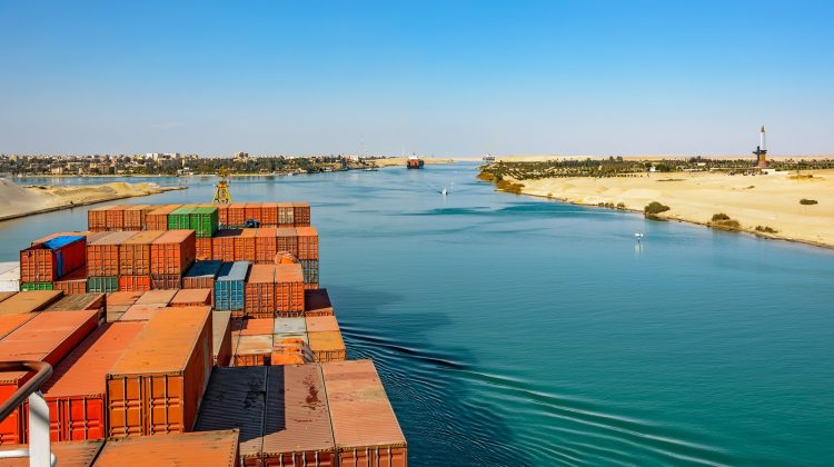 Record de nave care au trecut prin Canalul Suez, în ciuda efectelor pandemiei și crizei „Ever Given”