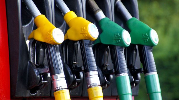 Prețuri mai mari la benzină și motorină. Accizele majorate sunt de vină