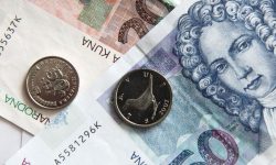 Populația Croației, îndemnată să renunțe la economiile „din ciorap”. Ce legătură are cu aderarea la UE