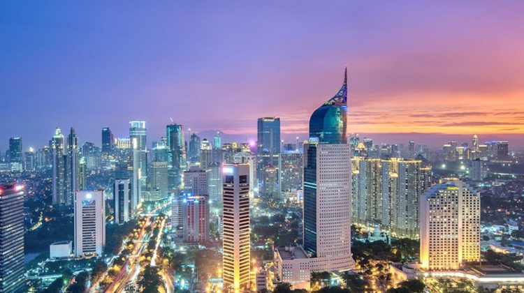 Indonezia îşi mută capitala. Va fi construită de la zero la 2000 km distanță de Jakarta