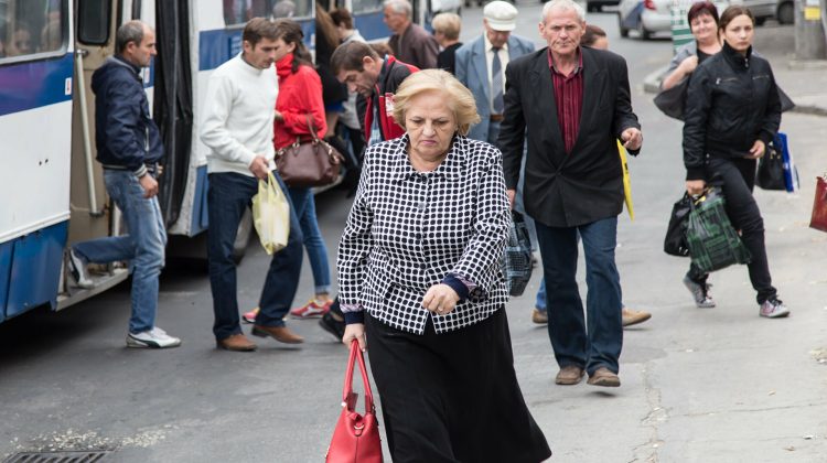 Veste importantă pentru mii de moldoveni! Lege pentru fondurile de pensii, dar nimeni nu se înghesuie să le înființeze