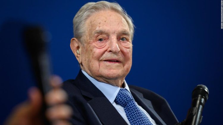 Fundația lui George Soros concediază 40% din angajați după ce a transferat controlul fiului său