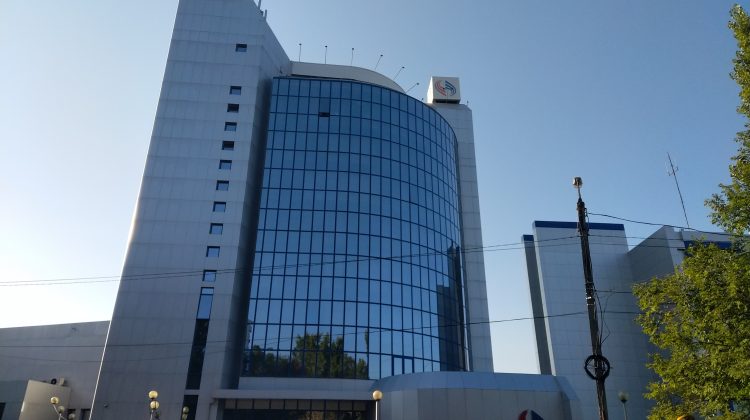 Inflație de companii care vor să livreze energie electrică Republicii Moldova